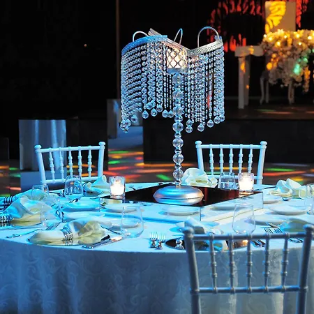 ホテル Tryp By Wyndham Sancaktepe