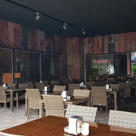 ホテル Tryp By Wyndham Sancaktepe 5*