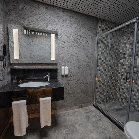 מלון Tryp By Wyndham Sancaktepe 3*