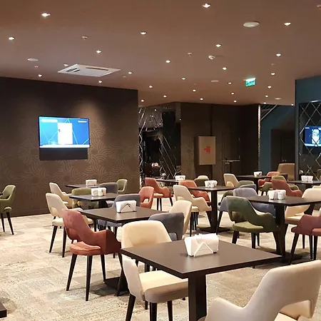Hotell Tryp By Wyndham Sancaktepe
