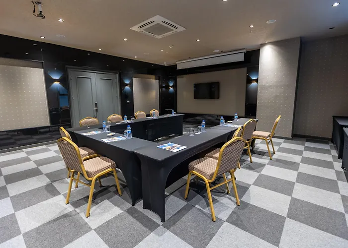 Tryp By Wyndham Sancaktepe Отель