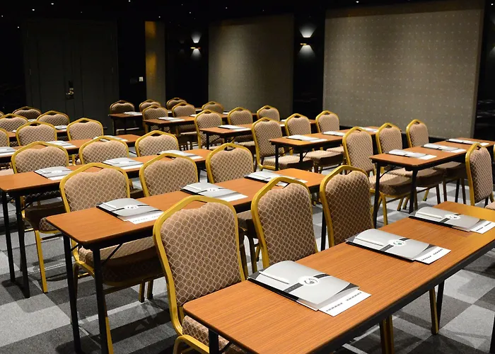 Отель Tryp By Wyndham Sancaktepe 5*