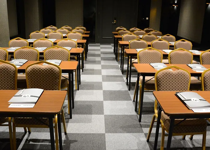 Отель Tryp By Wyndham Sancaktepe