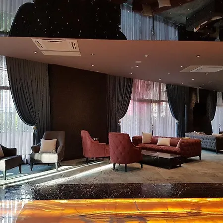 داماتريس بالاس فندق 5*